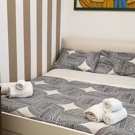 Mini Loft - Centro - A Due Passi Dal Mare 아파트 바리